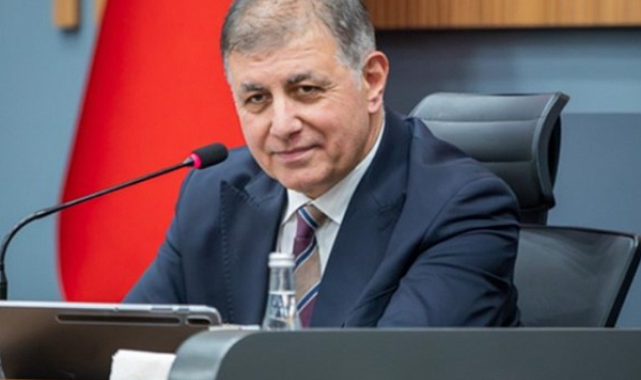 Tugay: Körfezden 1 milyon 350 bin ton çamur çıkardık 