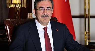 Yılmaz: Enerji alanında İran ile çalışmak isteriz