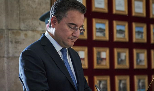 Babacan: Merhuma Allah’tan rahmet, Yalçın’a ve ailesine sabır diliyorum