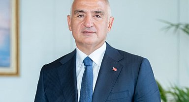 Bakan Ersoy: 485 bin yazma ve nadir matbu eser dijital ortama taşındı