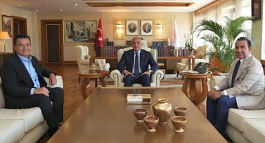 Bakan Ersoy, Acun Ilıcalı ile bir araya geldi