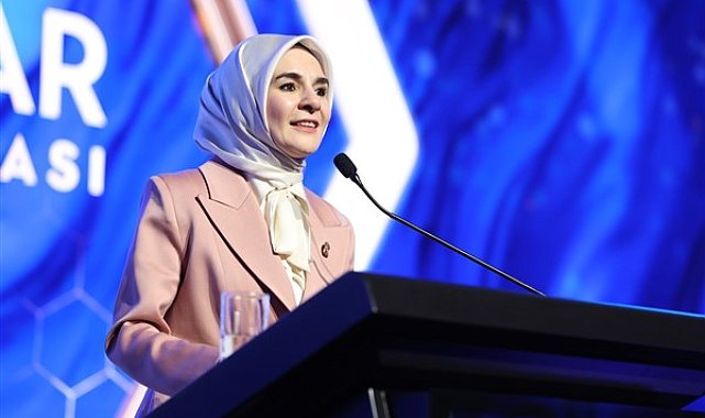 Bakan Göktaş, AK Parti Ağrı İl Başkanlığı’nı ziyaret etti