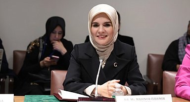 Bakan Göktaş, Emirdağ’da Helva Fabrikası açılışına katıldı