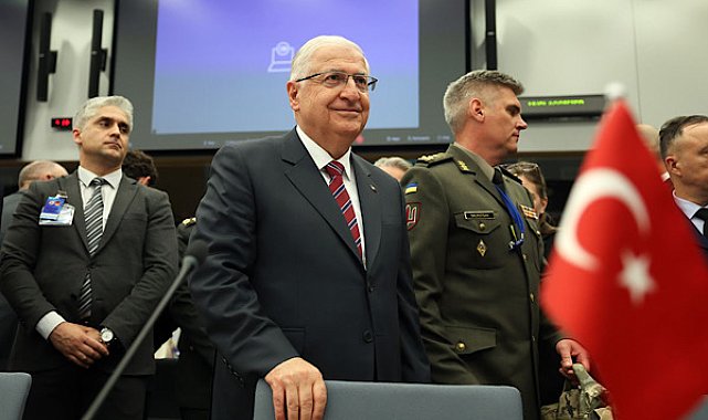 Bakan Güler, Özel Kuvvetler Komutanlığı İhtisas Kursu Kapanış Töreni’ne katıldı
