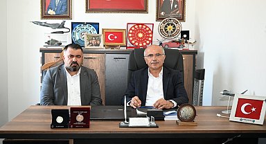 Başkan Er, AK Parti Hekimhan İlçe Başkanı Akyüz'ü ziyaret etti