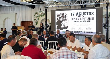 Başkan Özlü, deprem şehitlerini anma programına katıldı