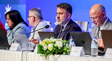 Başkan Vekili Biba: Asfalt çalışmalarını 12 kat artırdık
