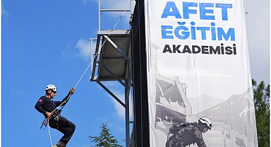 Beşiktaş’ta Afet Eğitim Akademisi törenle hizmete açıldı