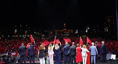 Büyükçekmece Cumhuriyet Meydanı 30 Ağustos’ta açıldı