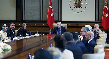 Cumhurbaşkanı Erdoğan, şehit ailelerini kabul etti