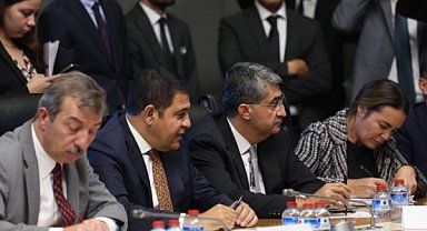 Ekmen: Türkiye’nin ihtiyacı yeni bir “keşke” değil, kalıcı sonuç