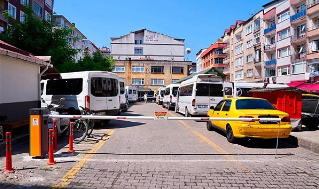 Giresun'da dolmuş durağına otomatik bariyer