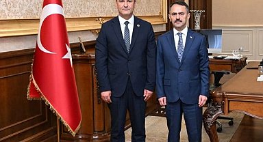 İzmit Belediyesi Başkan Vekili Obuz'dan Vali Aktaş'a ziyaret