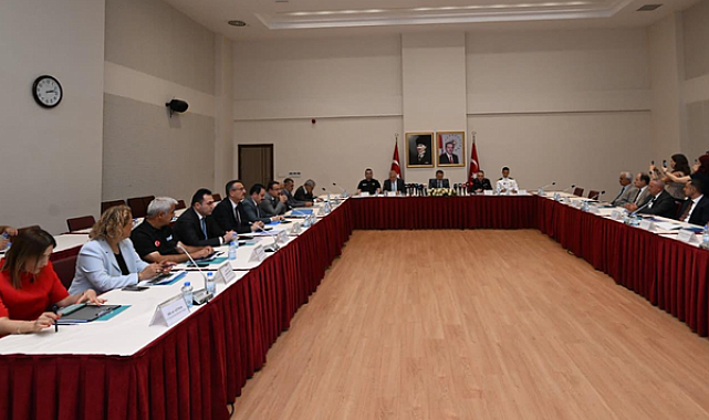 Kocaeli Valiliği'nde Genişletilmiş İl Güvenlik ve Asayiş Koordinasyon Kurulu toplandı
