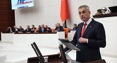 Memişoğlu: En zor şartlarda, en kritik anlarda insan, önce insan