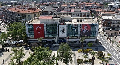 Menderes Belediyesi'nden kamuoyuna açıklama: Eski duyuru yeni soruşturmayla ilgili değil