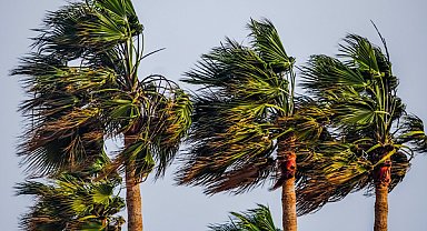 Meteoroloji’den kuvvetli rüzgar uyarısı