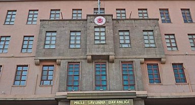 MSB: Somali Komandoları Manisa’da Komando Temel Eğitimi'ni tamamladı