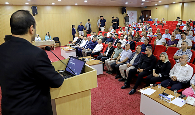 Şanlıurfa’da sağlık hizmetleri il değerlendirme toplantısında ele alındı