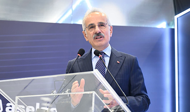 Uraloğlu, AK Parti heyetiyle Bakanlıkta görüştü
