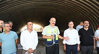Vali Canalp, İluh Deresi’ndeki köprü ve altyapı çalışmalarını inceledi