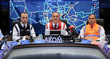 Aslan: Toplu ulaşımda 3 bin 933 ilave seferle trafik rahatlatılıyor