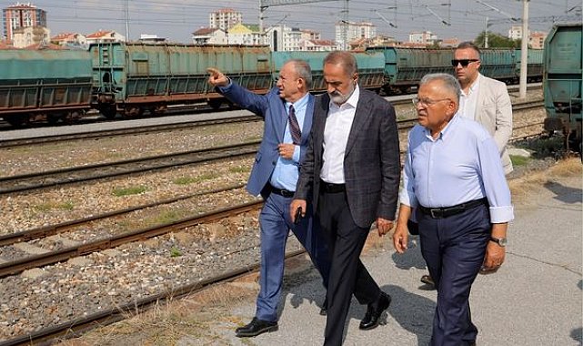 Başkan Büyükkılıç, TCDD Genel Müdürü Kurt ile Kayseri’nin ulaşımını görüştü