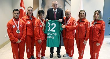 Cumhurbaşkanı Erdoğan, özel sporcuları kabul etti