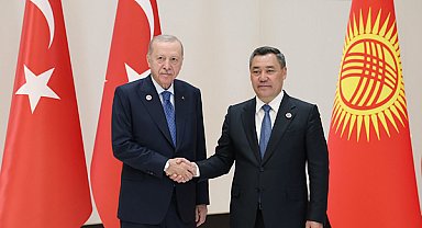Erdoğan, Kırgızistan Cumhurbaşkanı Caparov ile görüştü