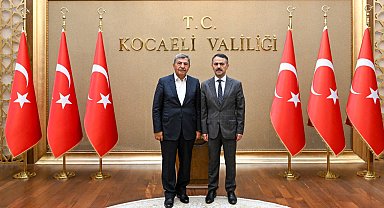 Eski Bakan Güllüce’den Kocaeli Valisi Aktaş’a ziyaret