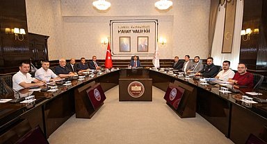 Hatay’da yatırımlara ilişkin değerlendirme toplantıları yapıldı