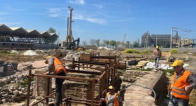 Haydarpaşa Garı’nda ahşap kazıkların yüzde 80’i yok oldu