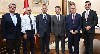 İstanbul Üniversitesi Siyasal Bilgiler Fakültesi mezunlarından Vali Aktaş’a ziyaret