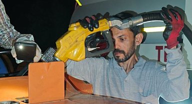 Kepez Belediyesi’nden yangınla mücadele eden köylülere mazot desteği