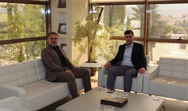 Kütahya Belediye Başkanı Kahveci, üretim tesisini ziyaret etti