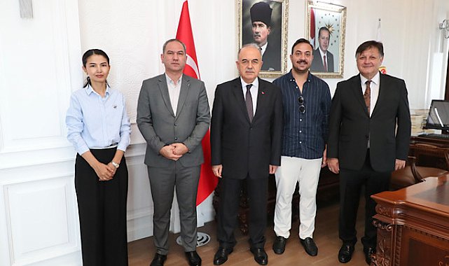 Özbekistanlı tur operatörlerinden Vali Erol’a ziyaret