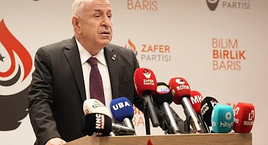  Özdağ: Bu milletin dini ve milli kutsallarına hakaret etmek hiç kimsenin haddi değildir