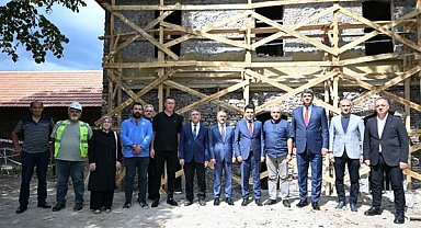 Tarihi Derbent Tren Garı’nda restorasyon çalışmaları incelendi