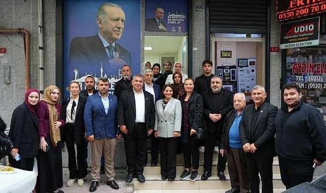 AK Parti İstanbul milletvekilleri vatandaşlarla buluştu