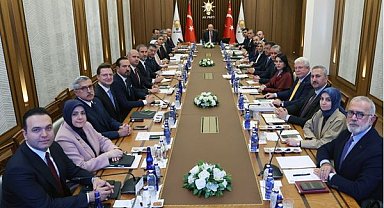 AK Parti MYK, Cumhurbaşkanı Erdoğan başkanlığında toplandı