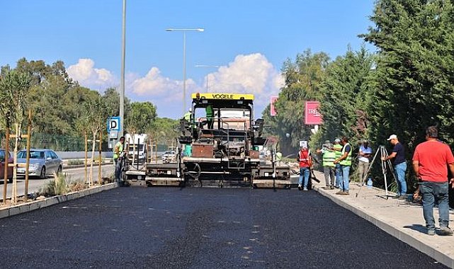 Antalya’da COP31 hazırlıkları kapsamında asfalt çalışmaları sürüyor