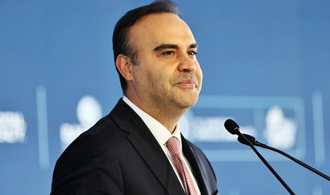 Bakan Kacır: Cumhuriyetimizi büyük hedeflere erişerek Türkiye Yüzyılı'na taşıyacağız