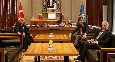 Başkan Kahveci'ye belediyelerden ziyaret 