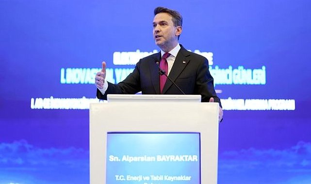 Bayraktar: Elektrik altyapımızda yaklaşık 100 milyar dolarlık yatırım öngörüyoruz