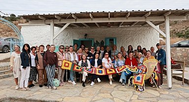 Bodrumlu kadınlar 1.400 örgü motifiyle gölgelik hazırlıyor