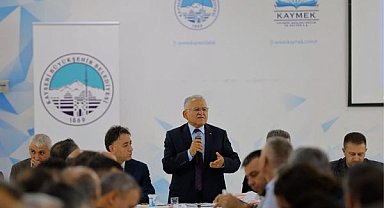 Büyükkılıç Develi’de muhtarlarla bir araya geldi