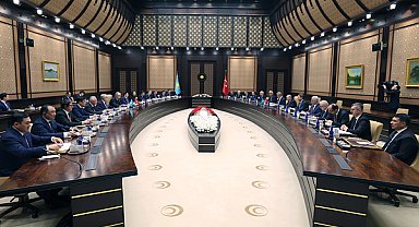 Erdoğan ile Tokayev arasında heyetler arası görüşme