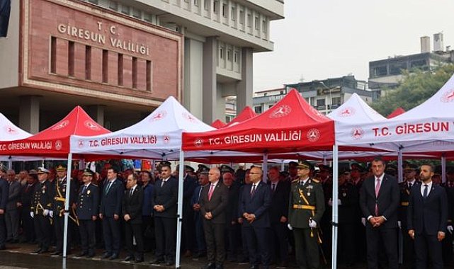 Giresun’da 29 Ekim Cumhuriyet Bayramı kutlamaları çelenk töreniyle başladı