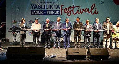 Kepez’de Uluslararası Yaşlılıkta Sağlık ve Esenlik Festivali başladı