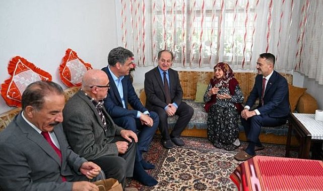 Kocaeli Valisi Aktaş’tan Cumhuriyet’in ulu çınarlarına ziyaret